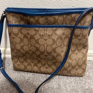 Coach crossbody bag—blue outlining!